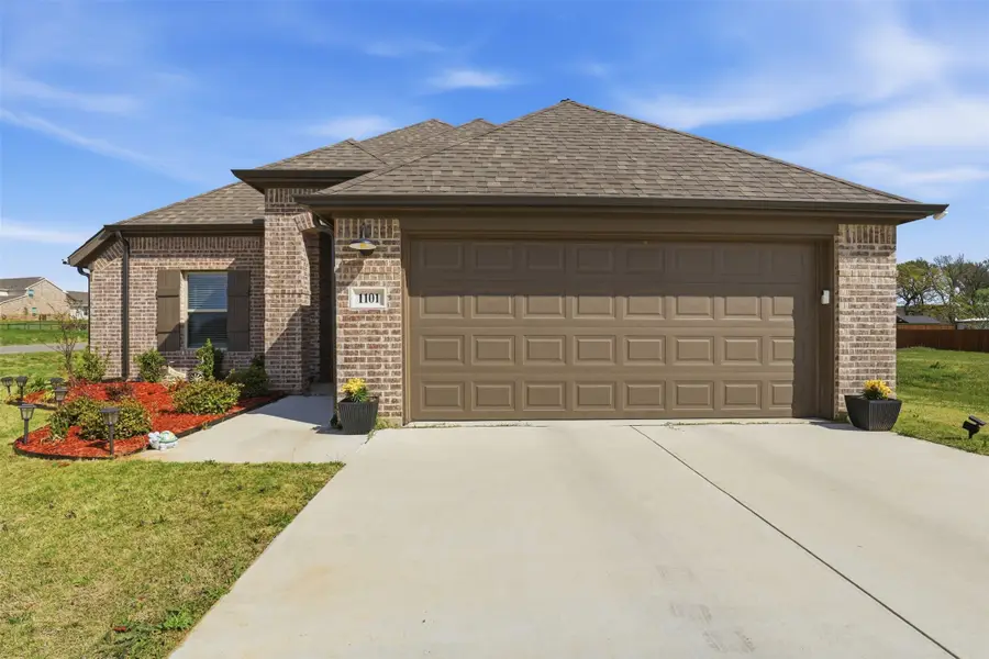 1101 Springfield Road, Springtown, TX 76082 - #3