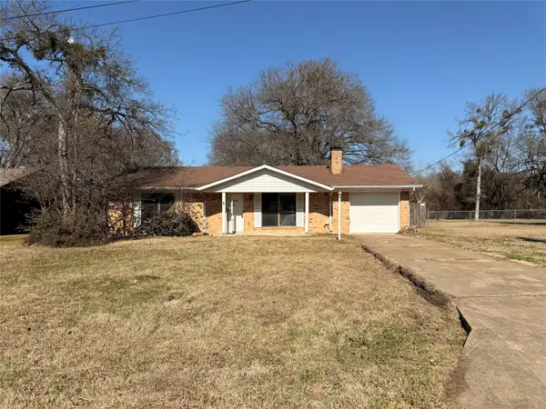150 Pecan Drive, East Tawakoni, TX 75472