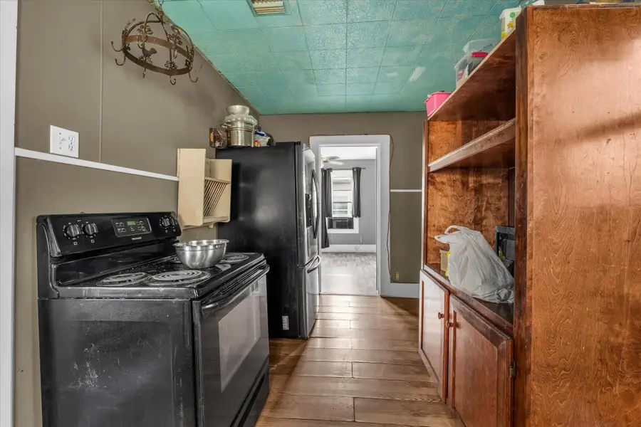 617 Mulberry Street, Teague, TX 75860 - #3