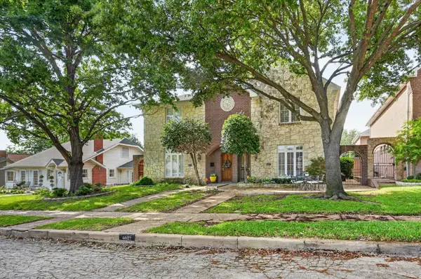 4627 Collinwood Avenue, Fort Worth, TX 76107