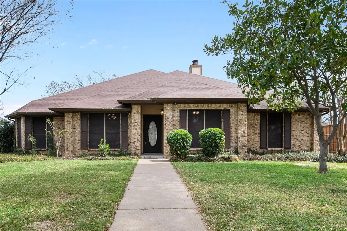 1014 Kingston Drive, Mansfield, TX 76063 - #1