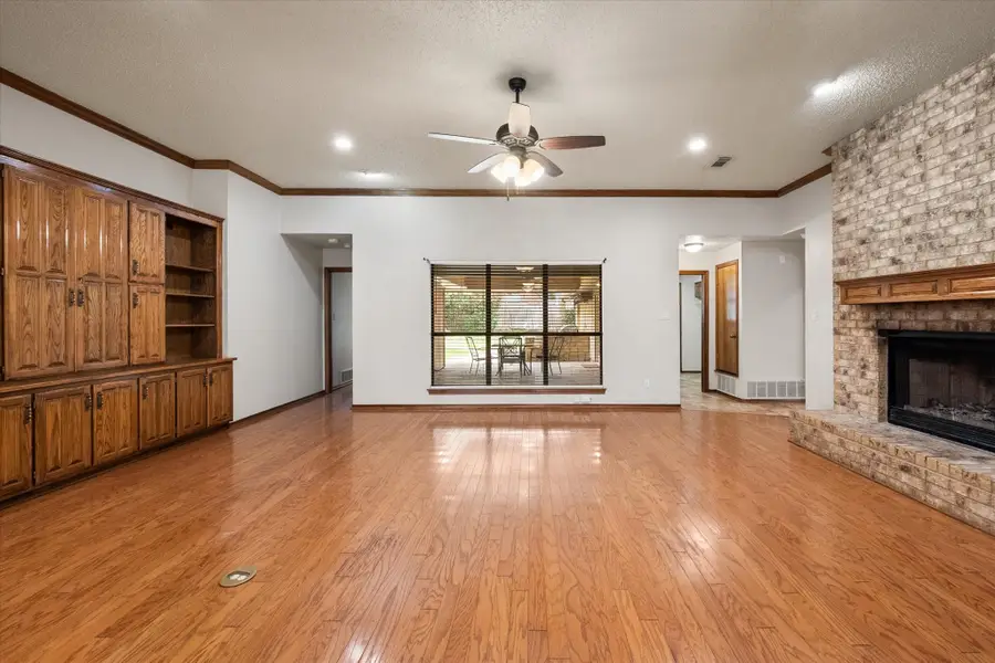 1014 Kingston Drive, Mansfield, TX 76063 - #3