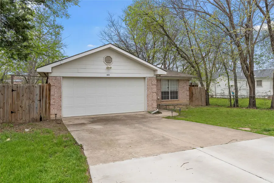 604 Kimbrough Street, White Settlement, TX 76108 - #3
