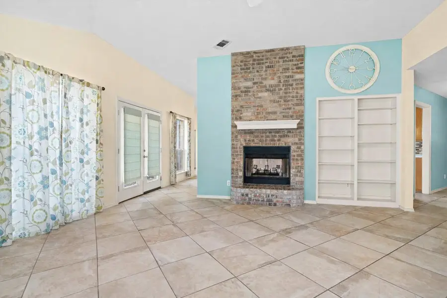 1003 W Lovers Lane, Arlington, TX 76013 - #3