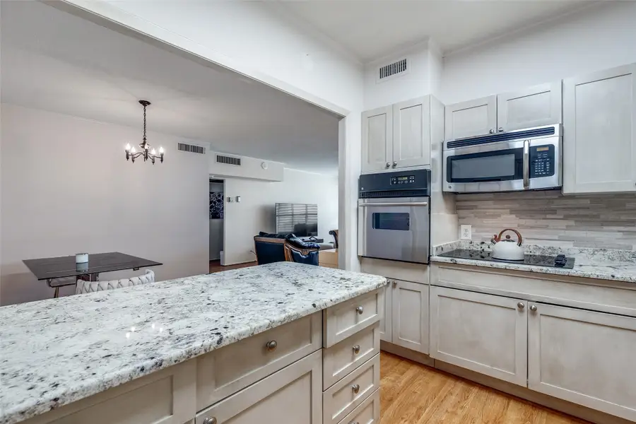 3701 Turtle Creek Boulevard #5D, Dallas, TX 75219 - #3