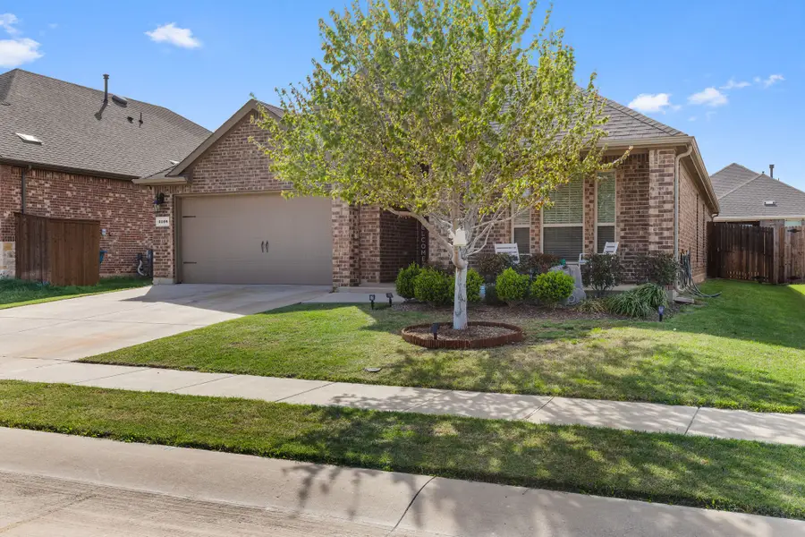 3105 Denver Avenue, Aubrey, TX 76227 - #3