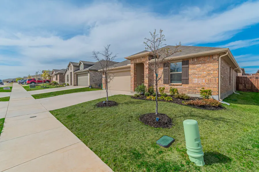 628 Spaulding Street, Justin, TX 76247 - #3