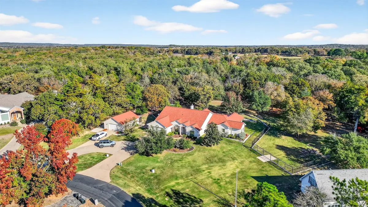 200 Cayuga Trail, Lake Kiowa, TX 76240 - #1