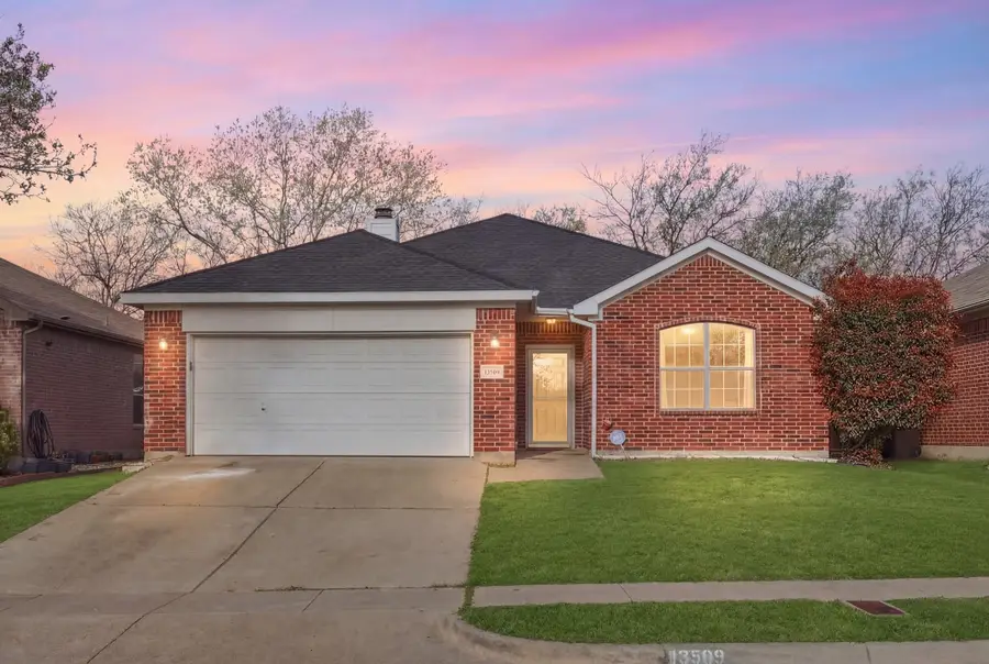 13509 Ponderosa Ranch Road, Northeast Tarrant, TX 76262 - #2