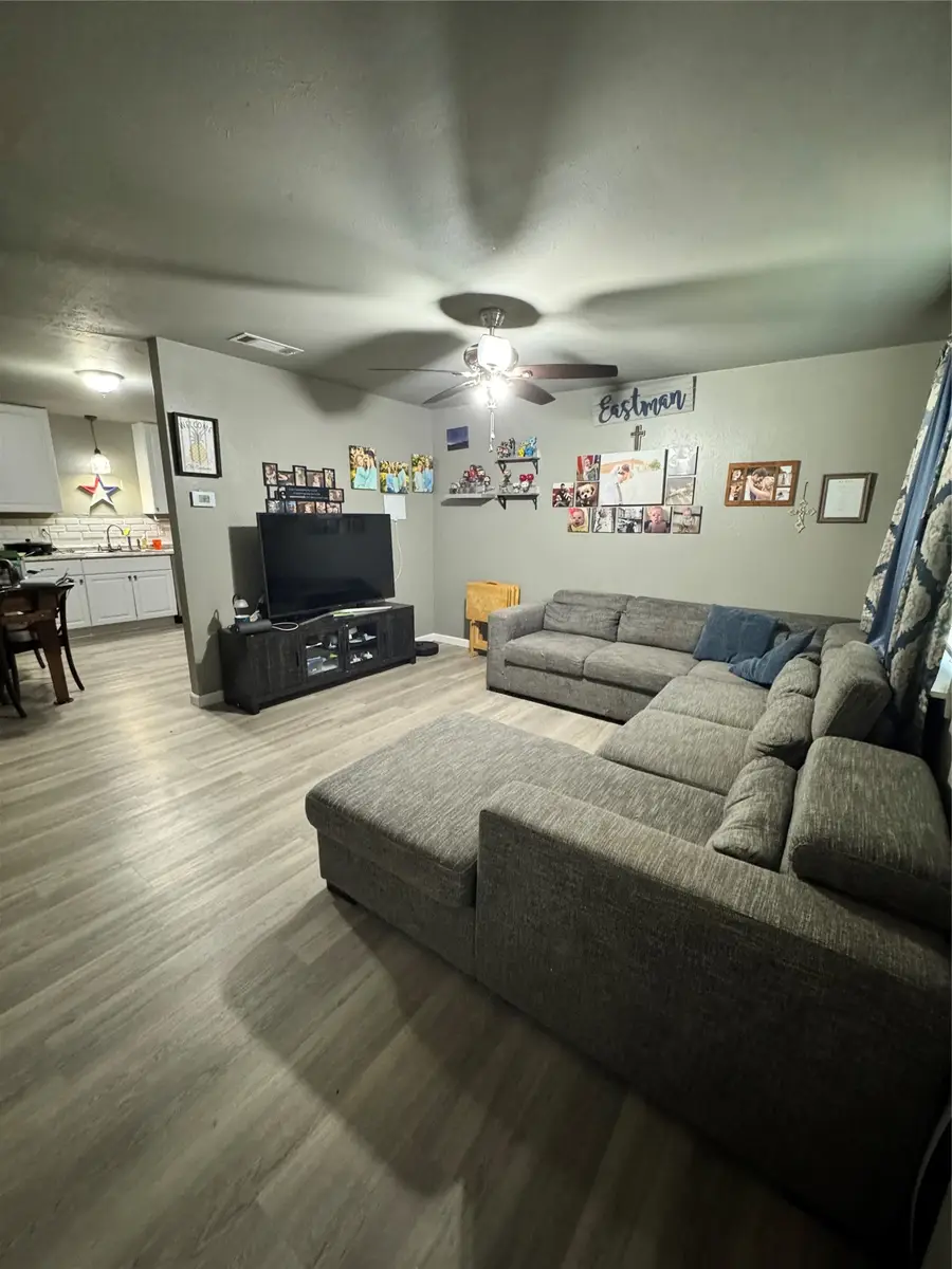 125 S Glencoe Circle, Wichita Falls, TX 76302 - #2