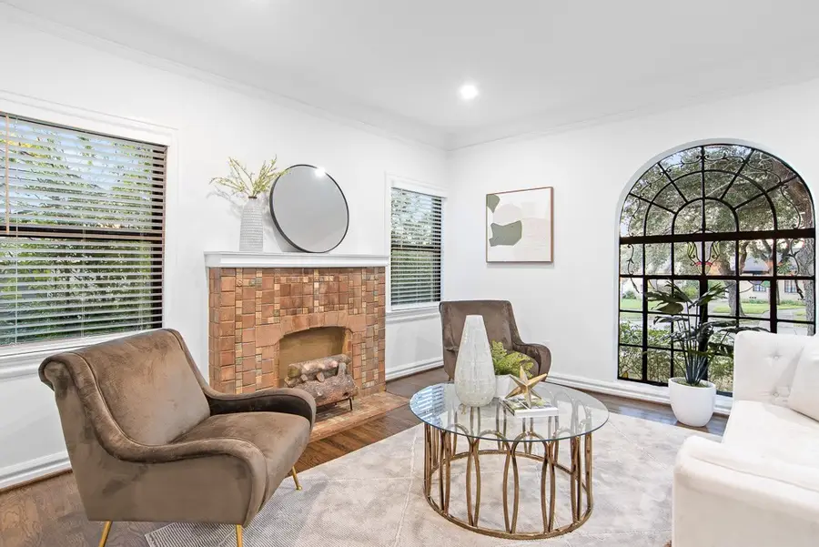 1835 Cedar Crest Boulevard, Dallas, TX 75203 - #2