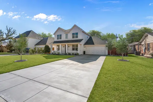 3649 Shelby Drive, Fort Worth, TX 76109