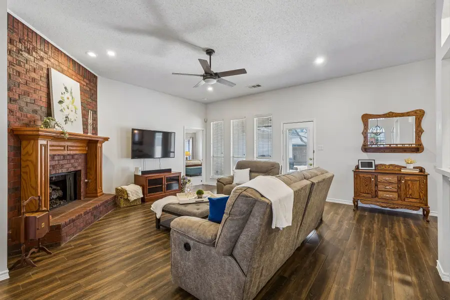 748 Summerfield Drive, Allen, TX 75002 - #2