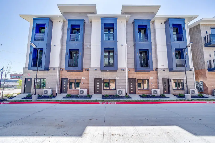 111 Merritt Street #102, Fort Worth, TX 76114 - #2