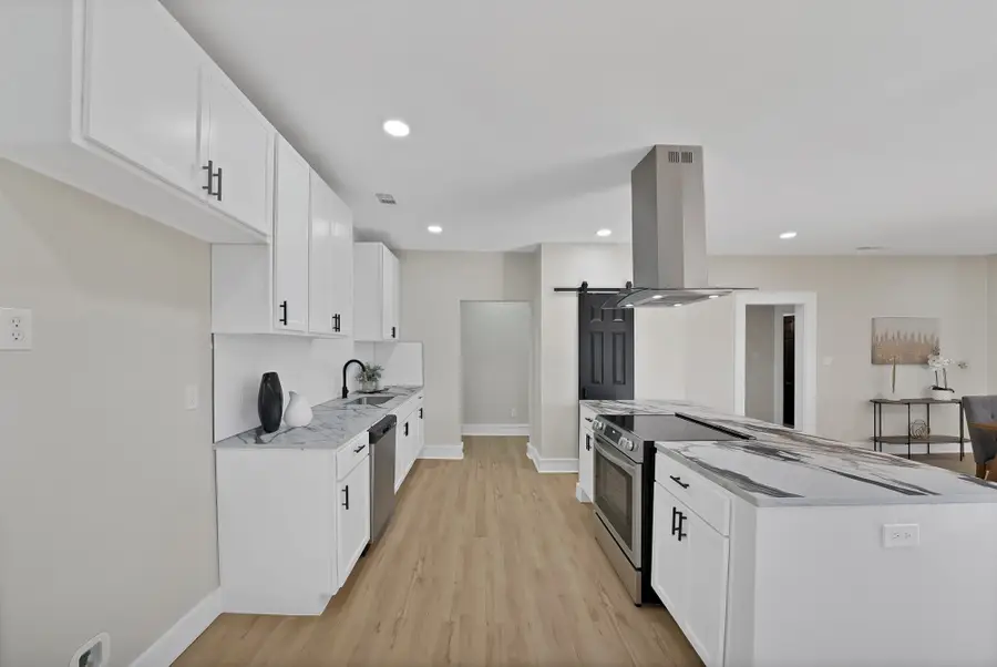 2803 Wilkinson Avenue, Fort Worth, TX 76103 - #2