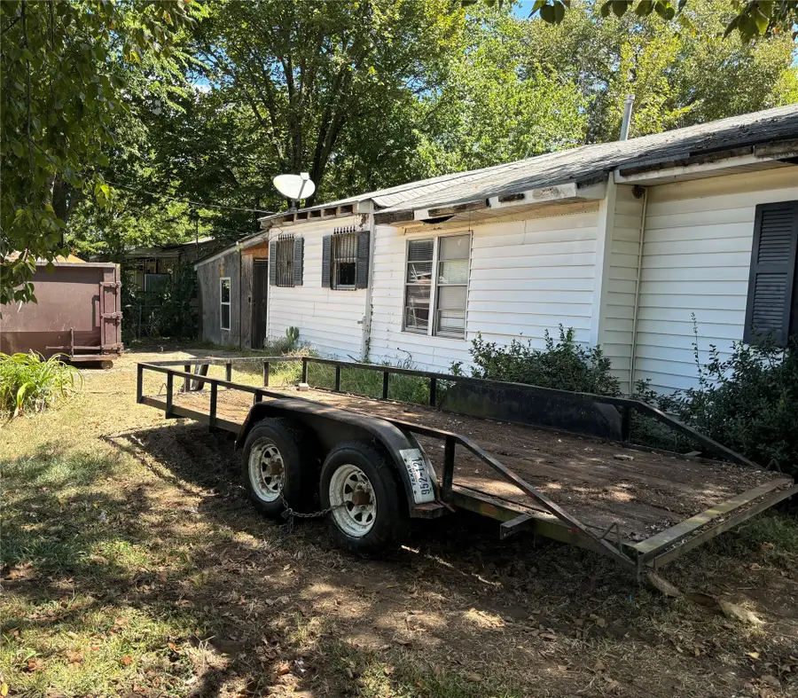 918 Local Vista Drive, Dallas, TX 75217 - #3