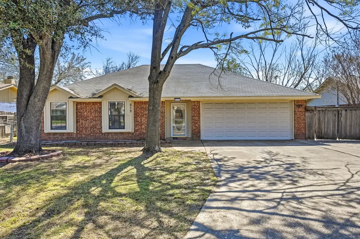 313 Oakwood Circle, Shady Shores, TX 76208 - #1