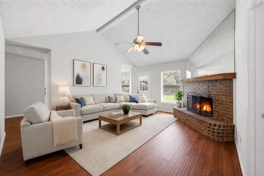 313 Oakwood Circle, Shady Shores, TX 76208 - #2