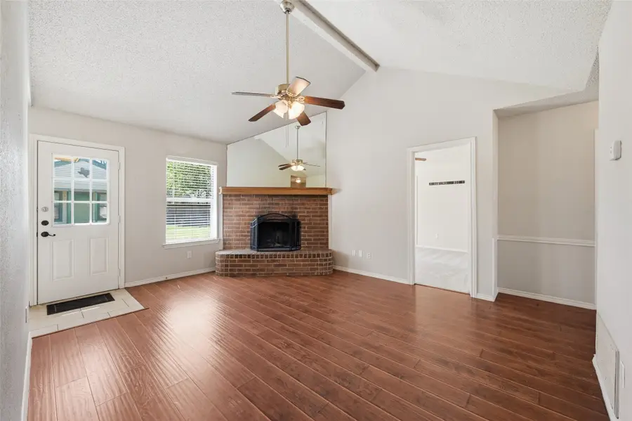 313 Oakwood Circle, Shady Shores, TX 76208 - #3