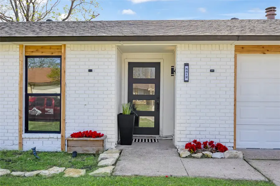 5412 Gibson Drive, The Colony, TX 75056 - #2