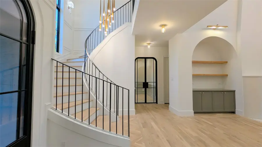 5510 Del Roy Drive, Dallas, TX 75230 - #2