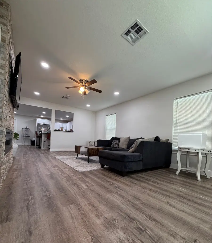 4301 Bagby Avenue, Waco, TX 76711 - #3