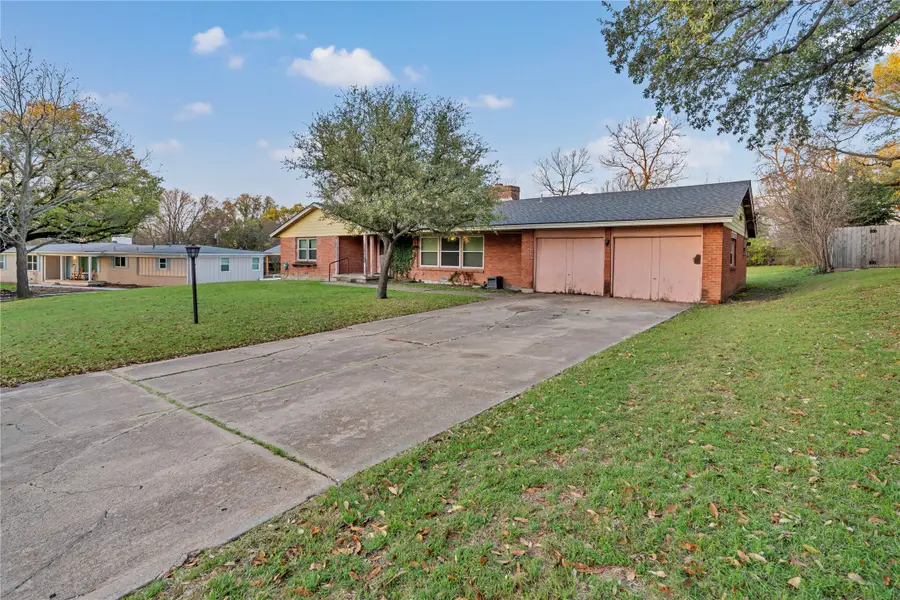4124 Shannon Drive, Fort Worth, TX 76116 - #3