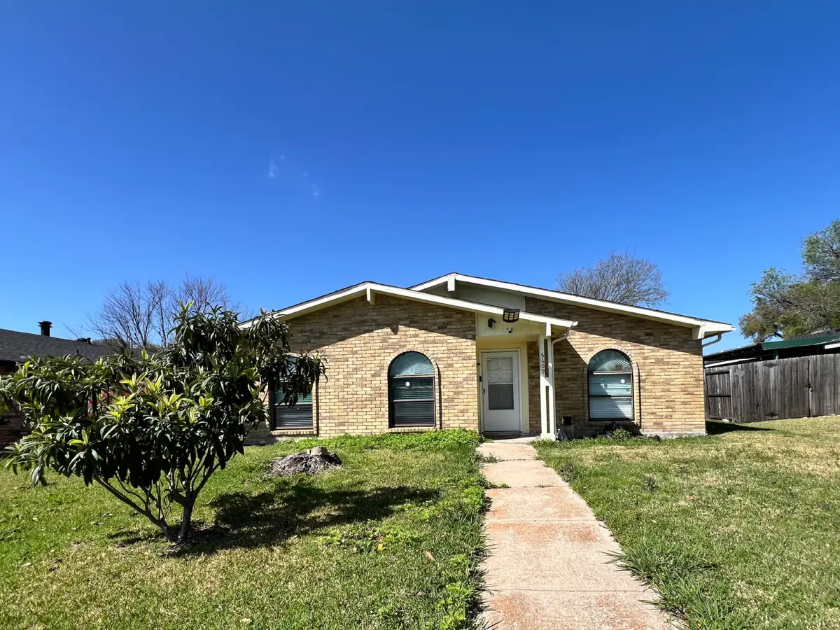 5609 Kerry Lane, Garland, TX 75043 - #1