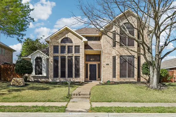 8709 Bayshore Lane, Rowlett, TX 75088