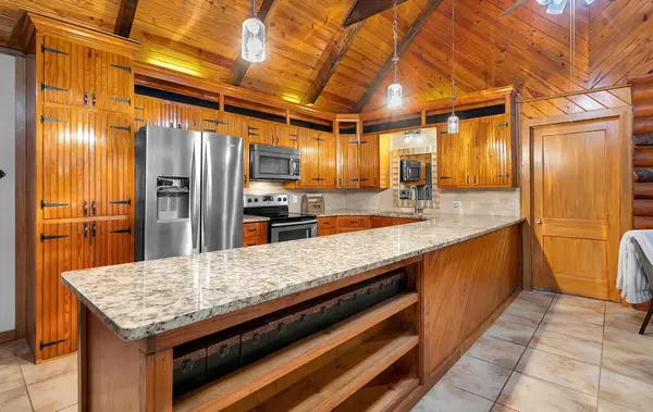 114 Quail Lake Drive W, Whitney, TX 76692