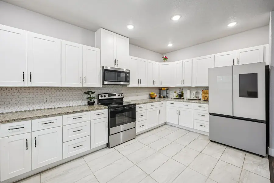 705 Lynnfield Drive, Arlington, TX 76014 - #3