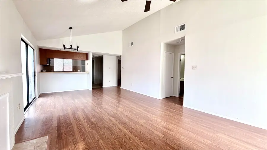 5815 Timbercrest Drive, Arlington, TX 76017 - #2