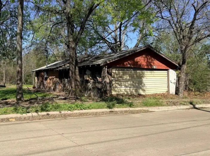 3407 Bewley Street, Haltom City, TX 76117 - #1