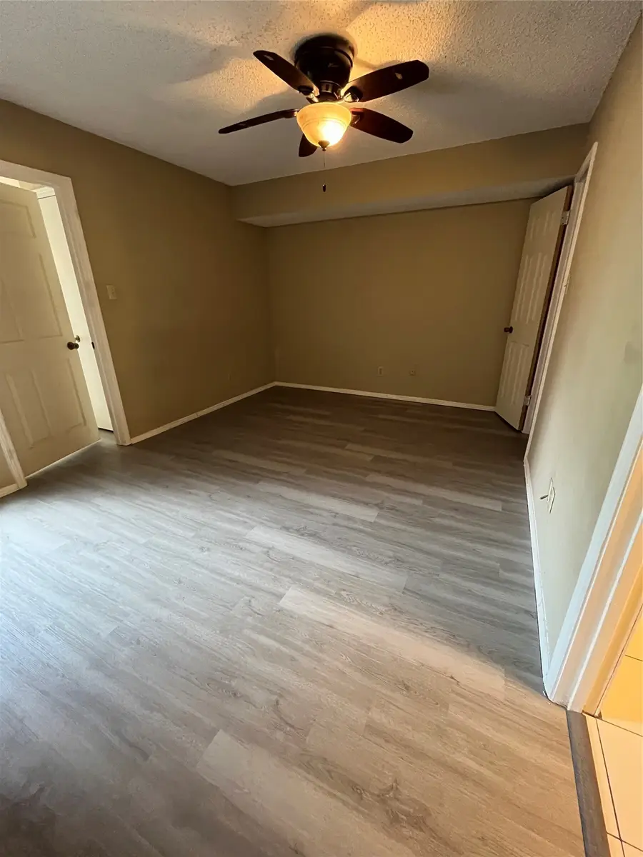 9811 Walnut Street #201, Dallas, TX 75243 - #3
