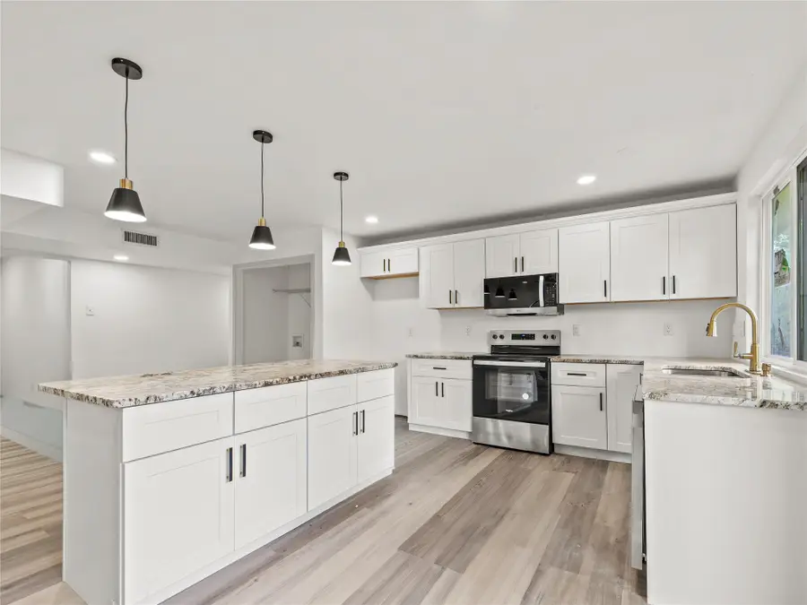 326 Bluebonnet Trail, Garland, TX 75043 - #2