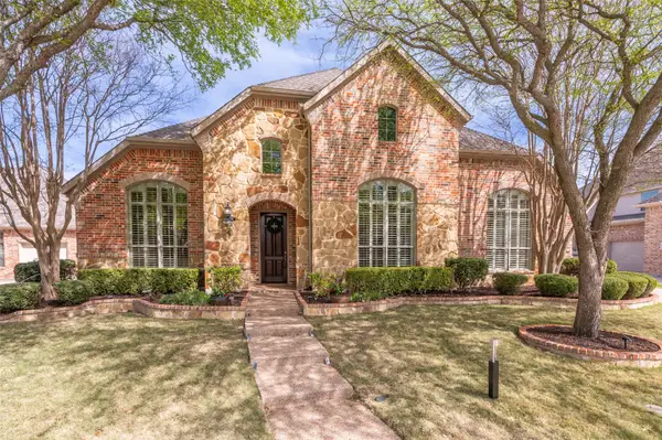 8208 Craftsbury Lane, McKinney, TX 75071