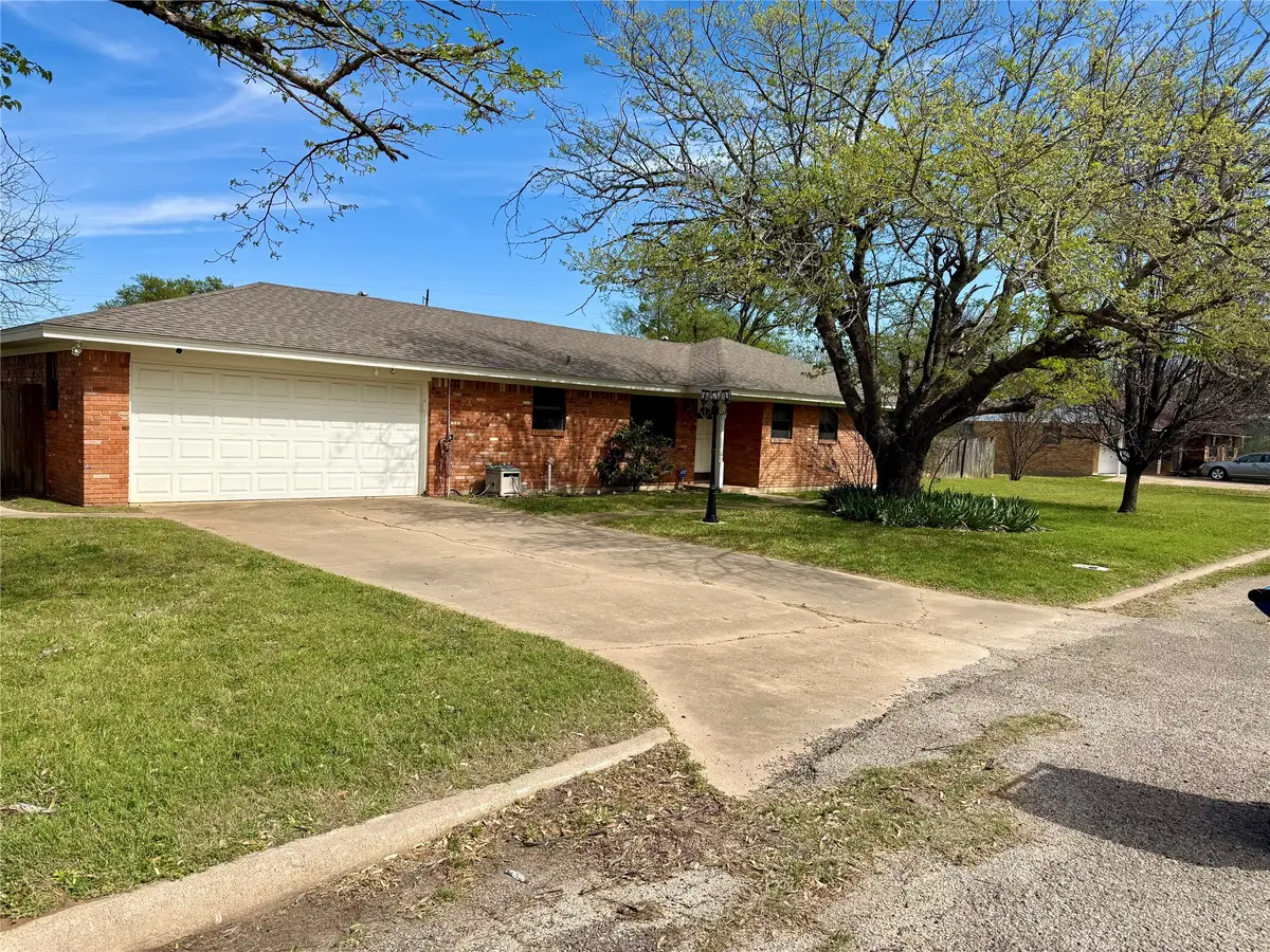 505 S San Jacinto Street, Whitney, TX 76692 - #1