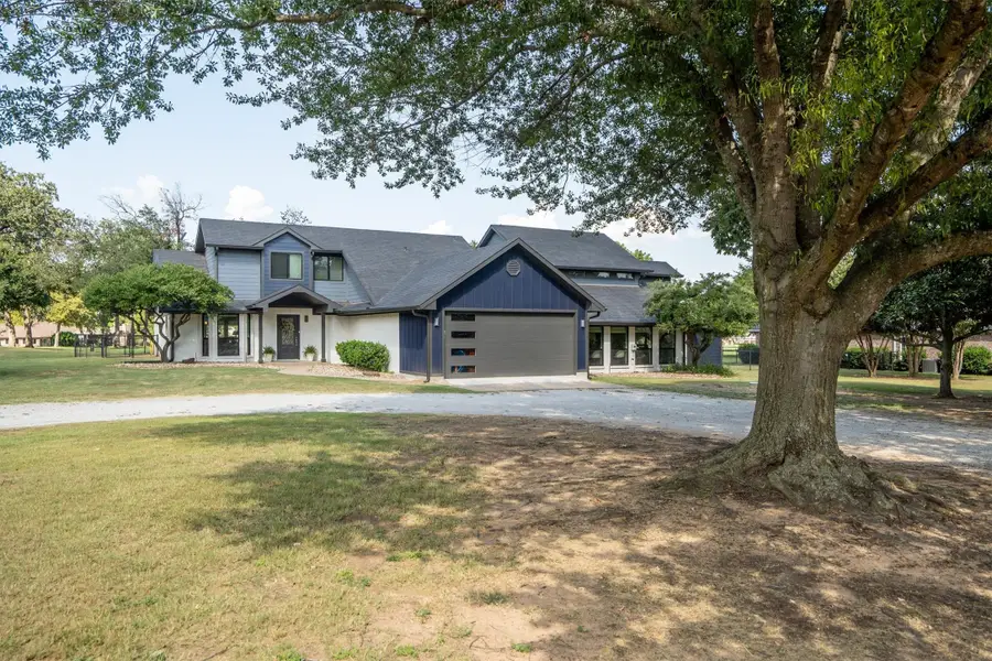 117 Modoc Trail, Lake Kiowa, TX 76240 - #2