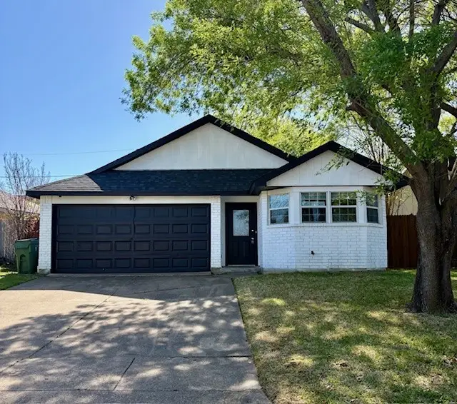 5225 Livermore Drive, Arlington, TX 76017 - #1