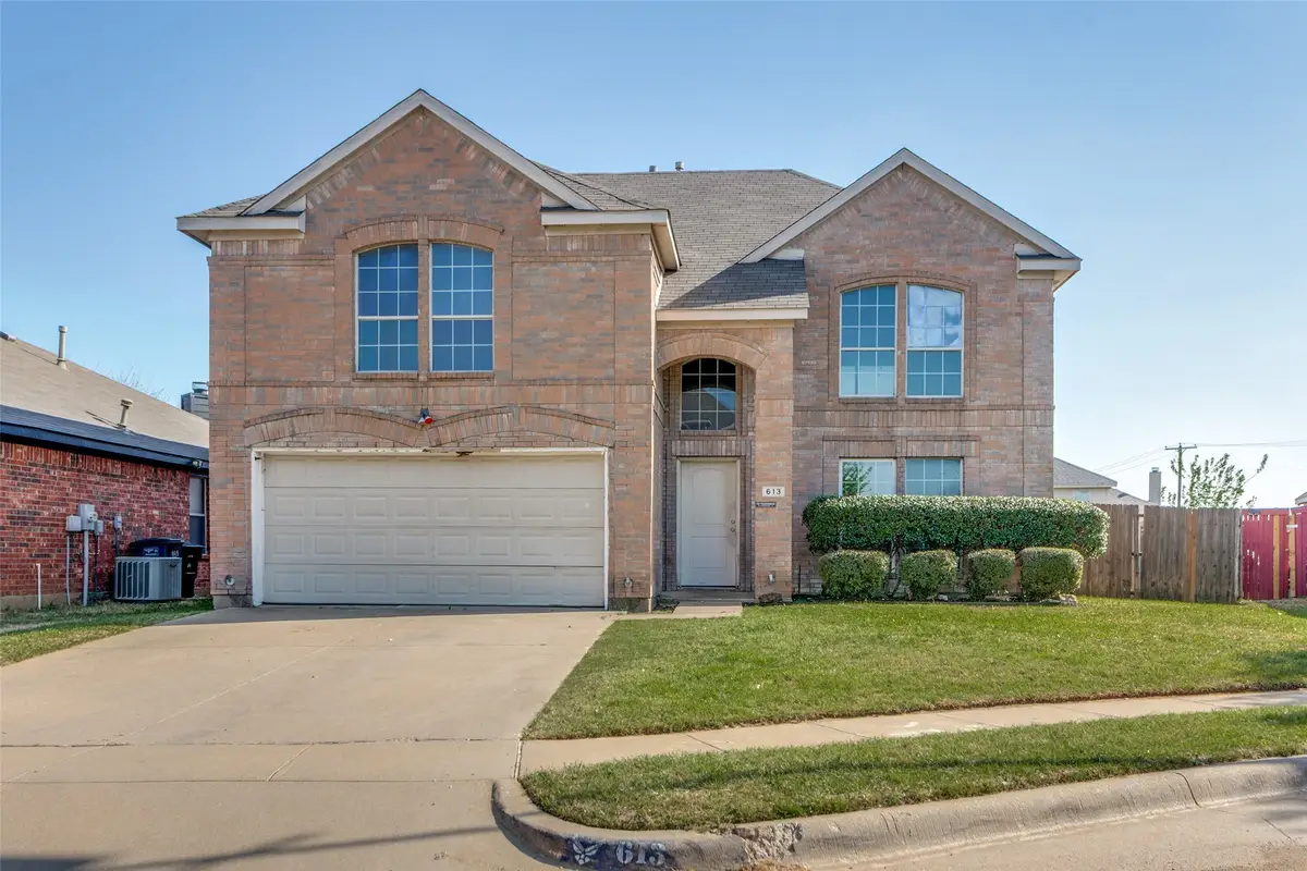 613 Prairie Gulch Drive, Fort Worth, TX 76140 - #1