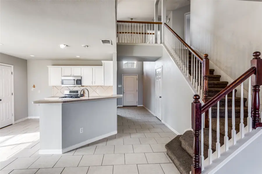 613 Prairie Gulch Drive, Fort Worth, TX 76140 - #3
