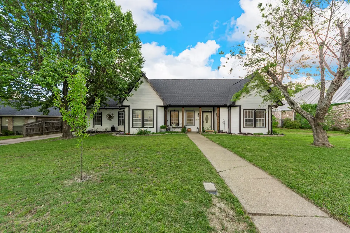 5601 Burgundy Drive, Greenville, TX 75402 - #1