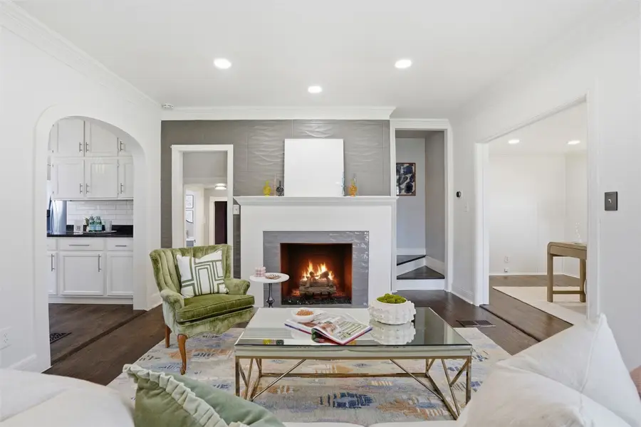 4316 Lovell Avenue, Fort Worth, TX 76107 - #3