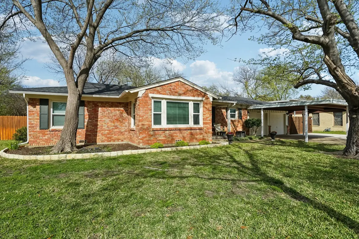 3717 Granada Drive, Richland Hills, TX 76118 - #1