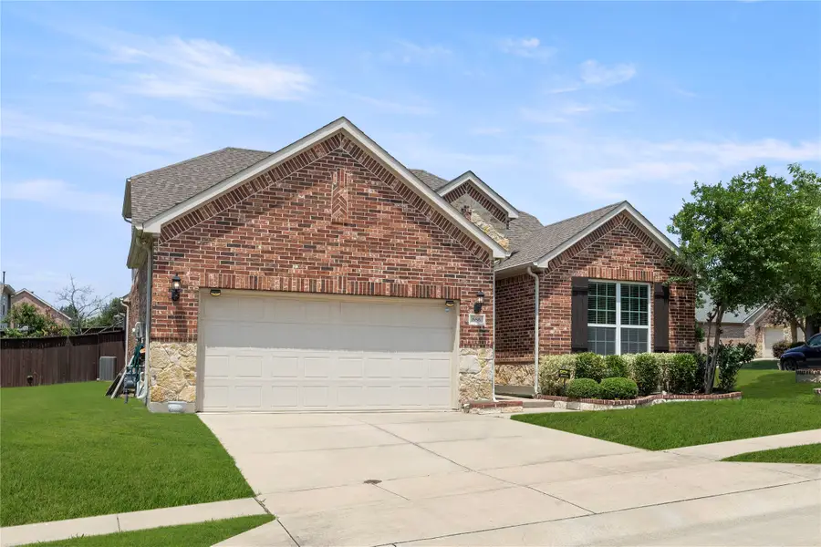 686 Sailors Avenue, Lewisville, TX 75056 - #3