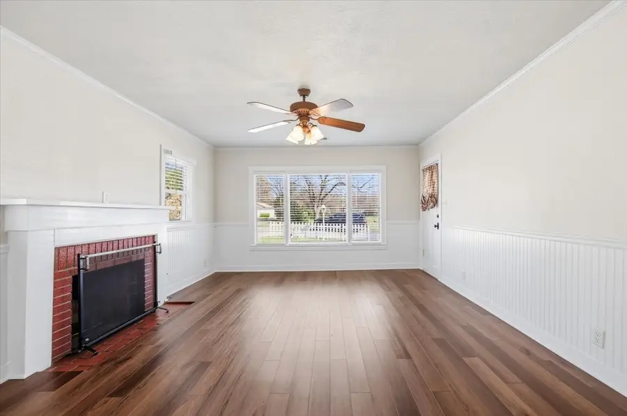 4715 White Oak Lane, River Oaks, TX 76114 - #2