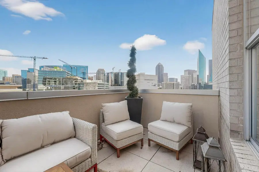 2323 N Houston Street #704, Dallas, TX 75219 - #3