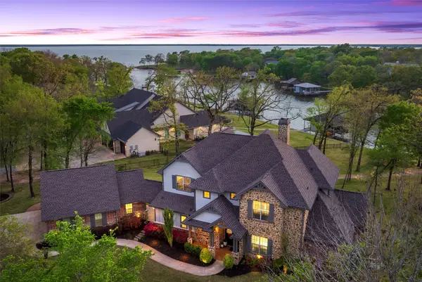 211 Sandpiper Drive, Mabank, TX 75156