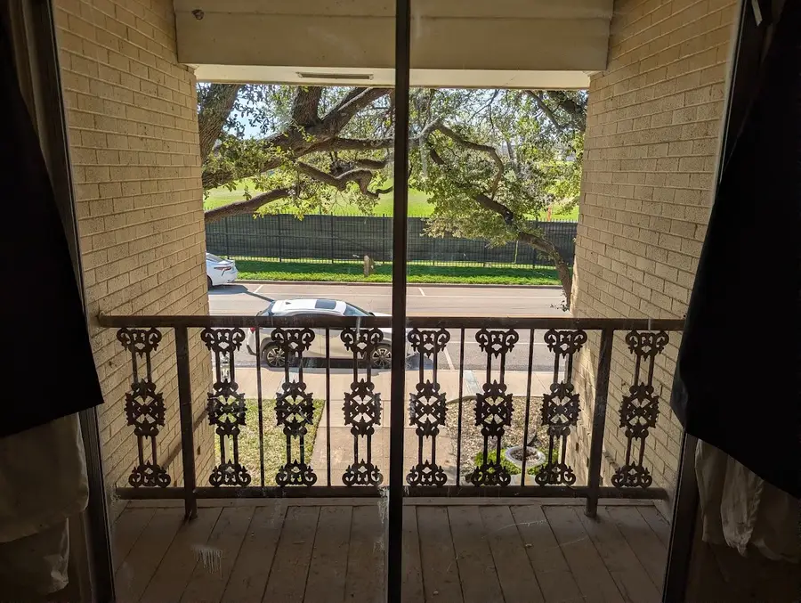 11150 Valleydale Drive #D, Dallas, TX 75230 - #3