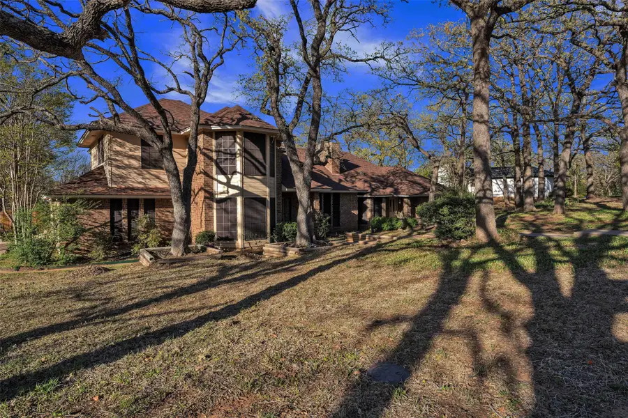 205 William Wallace Drive, Burleson, TX 76028 - #2